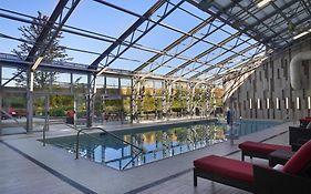 Hilton Toronto Airport Hotel y Suites